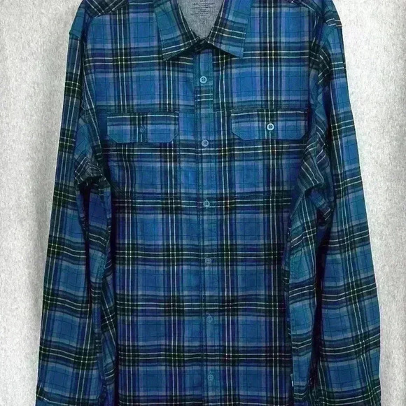 EUC Men's Swiss Tech Button-Down Long Sleeve Shirt Size XL Lightweight - Picture 1 of 10